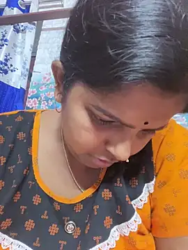 Beauty-queen online show from March 20, 2025, 3:36 pm