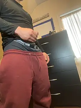 MynameisPaco online show from December 16, 2025, 5:06 pm