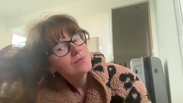 Snapshot of redheadrosie69 chatting on June 11, 2026, 4:53 am redheadrosie69 online show from June 11, 2026, 4:53 am