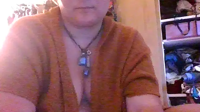 juicyrubies online show from October 29, 2025, 12:59 pm