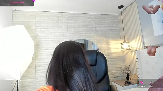 sussy  stone online show from March 6, 2026, 12:11 pm