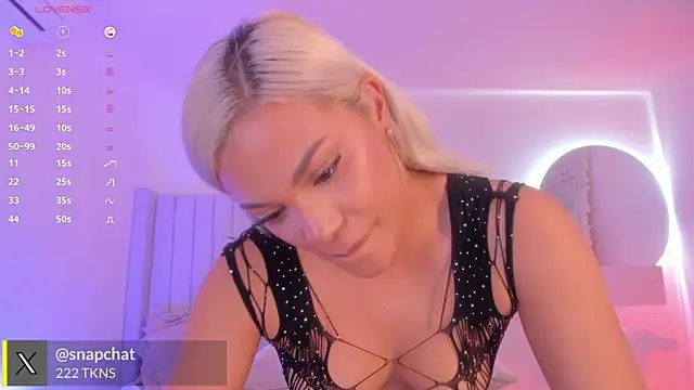 Shelynna azzul online show from September 24, 2025, 8:48 pm