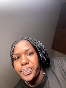 Snapshot of NissyxSawee chatting on November 8, 2025, 1:31 am NissyxSawee online show from November 8, 2025, 1:31 am