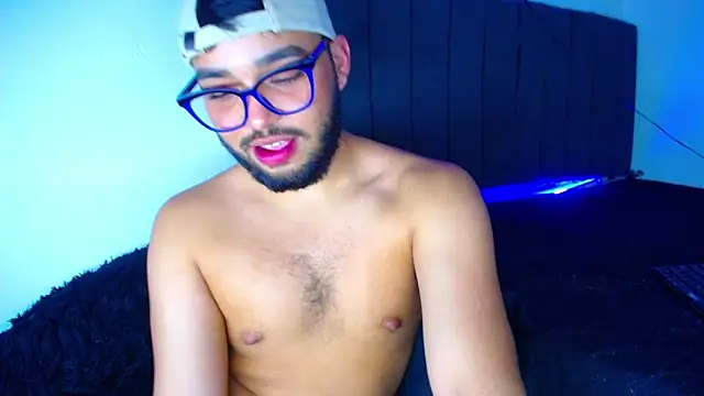 AlanDaviss online show from March 21, 2025, 1:13 am