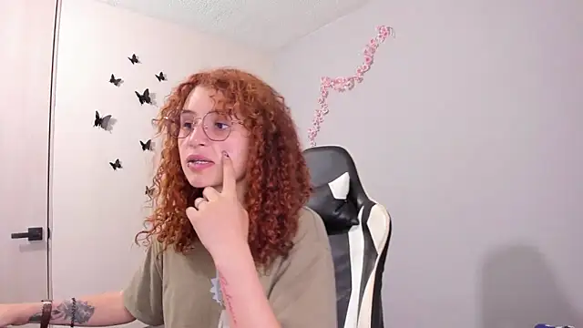 Snapshot of valent_27 chatting on April 4, 2026, 3:13 am valent 27 online show from April 4, 2026, 3:13 am