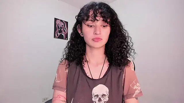 Snapshot of valent_27 chatting on February 17, 2026, 2:42 am valent 27 online show from February 17, 2026, 2:42 am