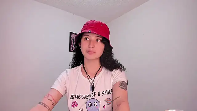 Snapshot of valent_27 chatting on February 10, 2026, 1:48 am valent 27 online show from February 10, 2026, 1:48 am