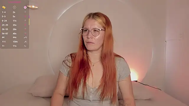 AllisonRoberts  online show from November 8, 2025, 11:25 am