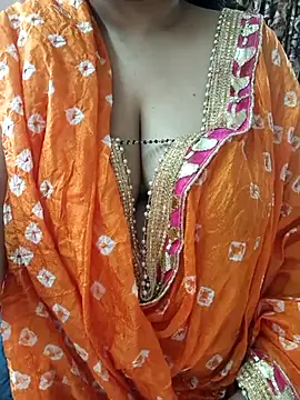 cuteyqueen online show from September 28, 2025, 9:16 am