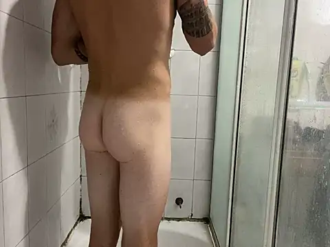 Sweetpasses online show from March 10, 2025, 11:06 pm