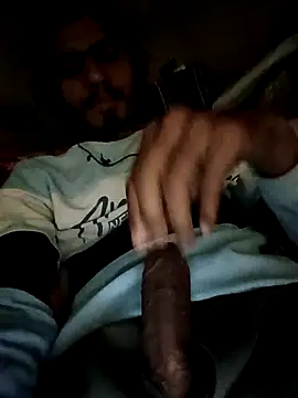 Snapshot of Yasha_14C_Creator chatting on March 25, 2026, 6:13 am Yasha 14C Creator online show from March 25, 2026, 6:13 am