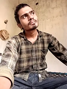 Yasha 14C Creator online show from June 15, 2026, 4:12 am