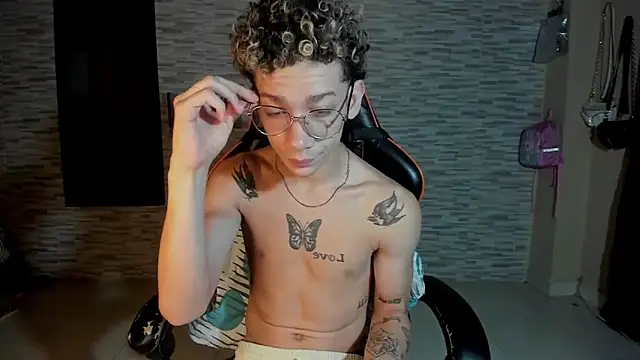 mateodeamjo online show from September 24, 2025, 8:10 am