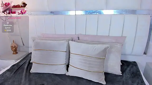 1m dalhia online show from March 21, 2025, 8:18 pm