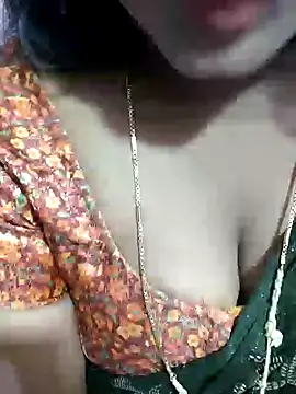 louise92 online show from January 11, 2025, 4:03 pm