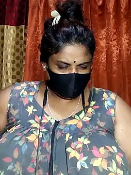 Dusto Meye online show from October 5, 2025, 1:46 pm