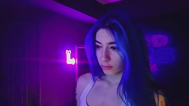 AriaVoss online show from February 6, 2025, 8:34 pm