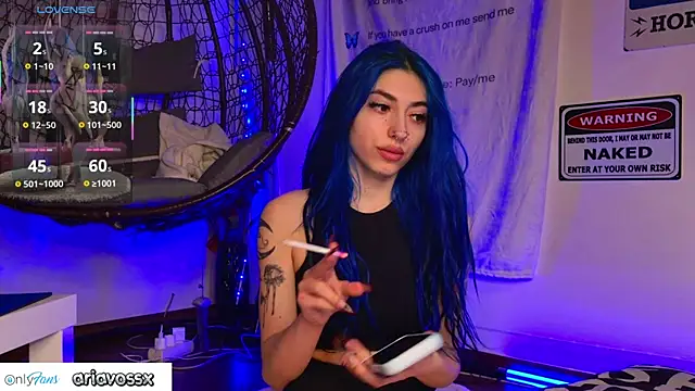 AriaVoss online show from April 21, 2026, 9:54 pm