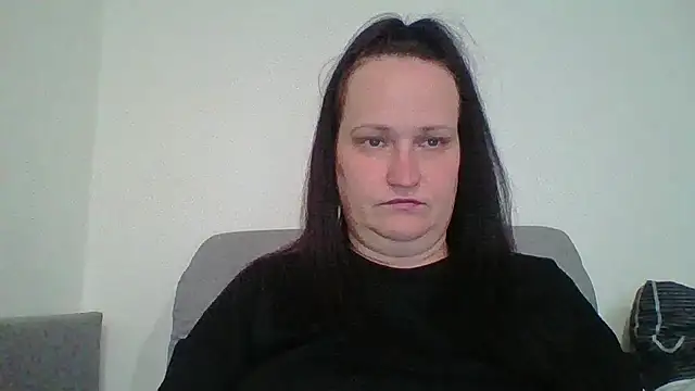  squirty cum lady  online show from October 15, 2025, 7:00 pm