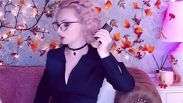 EllianaReese online show from September 15, 2025, 1:50 am