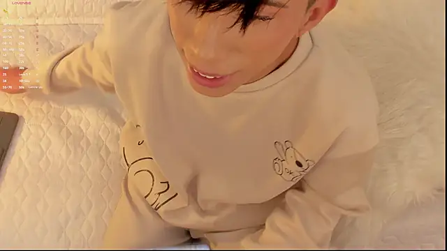 FabianPriince online show from February 17, 2025, 8:49 pm