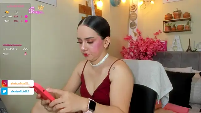 Snapshot of Alexia_Sweet_x chatting on July 11, 2026, 12:27 pm Alexia Sweet x online show from July 11, 2026, 12:27 pm
