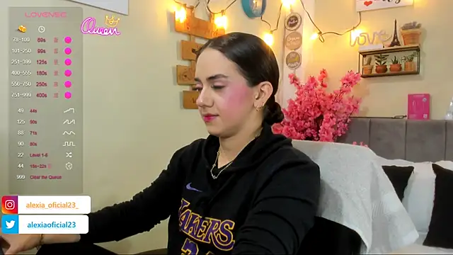 Snapshot of Alexia_Sweet_x chatting on June 7, 2026, 7:57 am Alexia Sweet x online show from June 7, 2026, 7:57 am