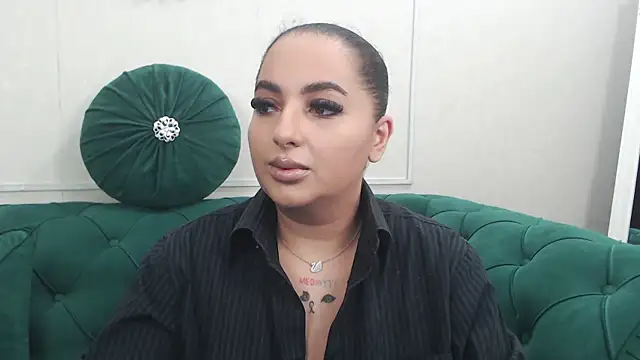 BustyAllyy online show from April 23, 2026, 2:08 pm