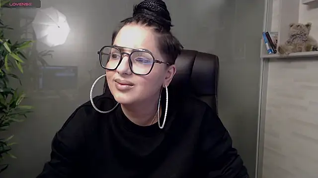 BustyAllyy online show from March 20, 2025, 10:18 pm