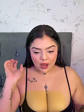 Brhiana Williamms online show from June 19, 2026, 12:44 pm