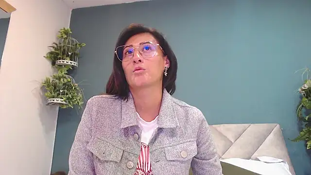 SharisWillian online show from December 3, 2025, 3:40 am