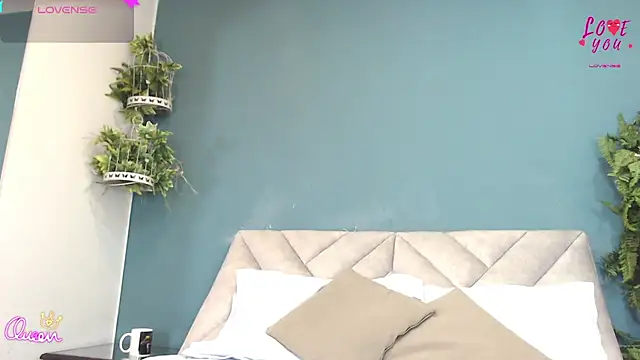 SharisWillian online show from June 24, 2026, 4:11 am