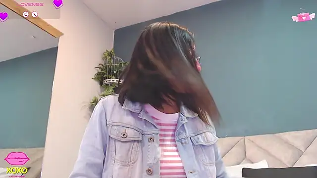 SharisWillian online show from February 28, 2026, 4:23 am