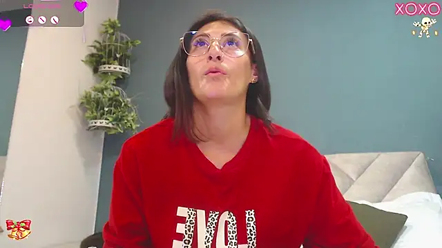 SharisWillian online show from November 14, 2025, 3:10 am