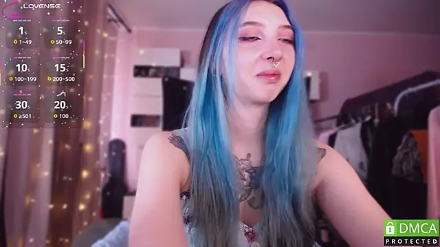 JustMeowGirl online show from February 6, 2026, 4:19 am