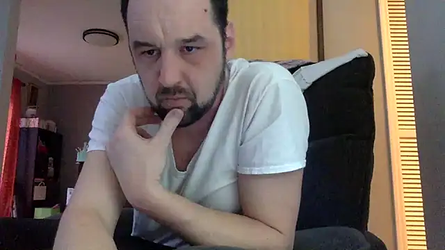 Snapshot of Kink_Master_Daddy chatting on March 10, 2026, 11:42 pm Kink Master Daddy online show from March 10, 2026, 11:42 pm