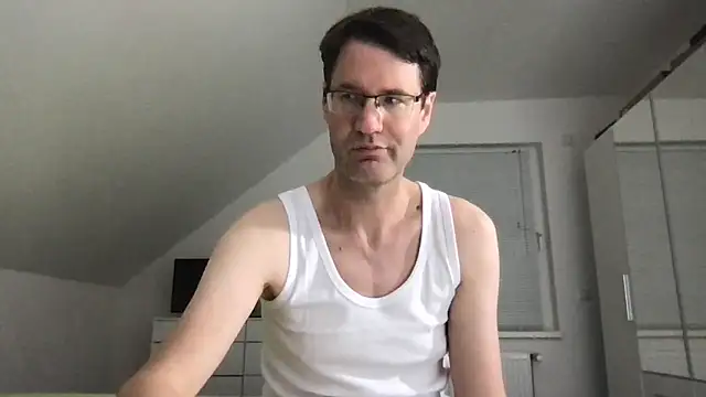 zxzx cam1 online show from February 12, 2025, 10:59 pm