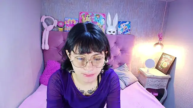 Snapshot of charlottemoonxz chatting on February 17, 2026, 6:38 pm charlottemoonxz online show from February 17, 2026, 6:38 pm