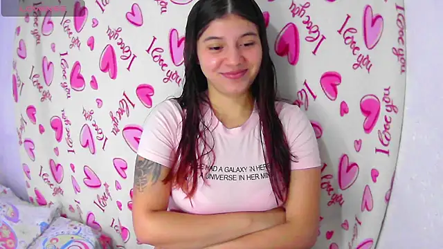 lynieh- online show from September 12, 2025, 10:09 pm