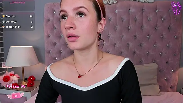 AdelaineBest online show from February 26, 2025, 4:08 am