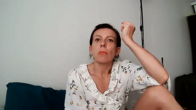 anechka1 online show from July 19, 2026, 10:50 pm