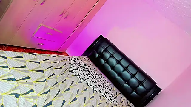 Charming J online show from March 19, 2026, 6:46 am