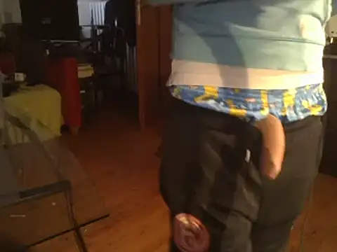 0815lukas2024 online show from March 1, 2025, 10:02 am