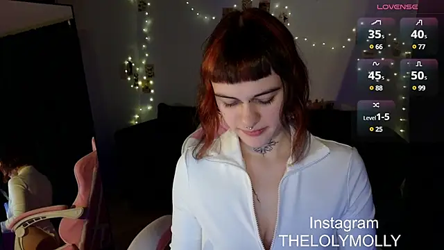 LolyMolli online show from March 6, 2025, 5:11 pm