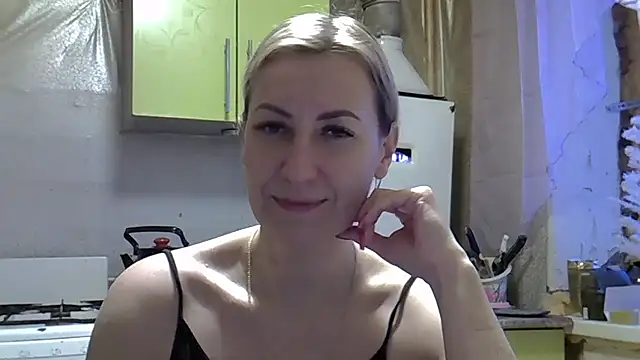 AshleyXHoney online show from December 25, 2024, 5:48 am