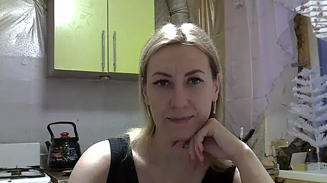 AshleyXHoney online show from December 26, 2024, 5:26 am