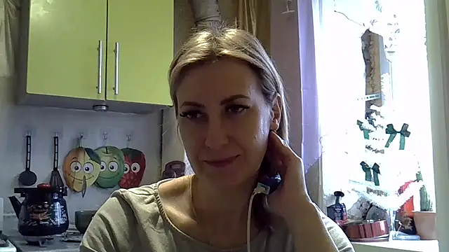 AshleyXHoney online show from January 17, 2025, 9:06 am