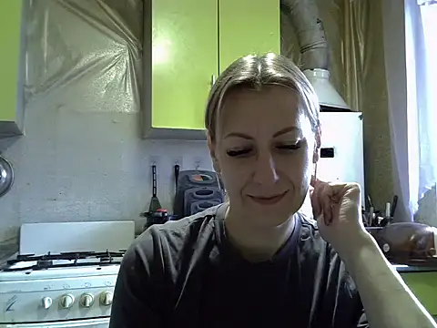 AshleyXHoney online show from November 8, 2025, 6:50 am