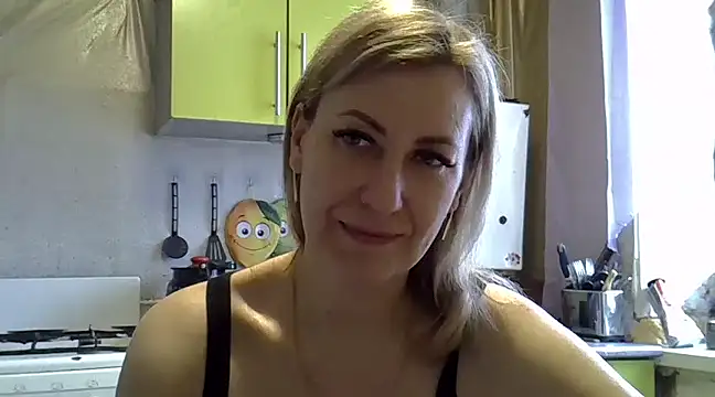 AshleyXHoney online show from February 5, 2025, 6:45 am