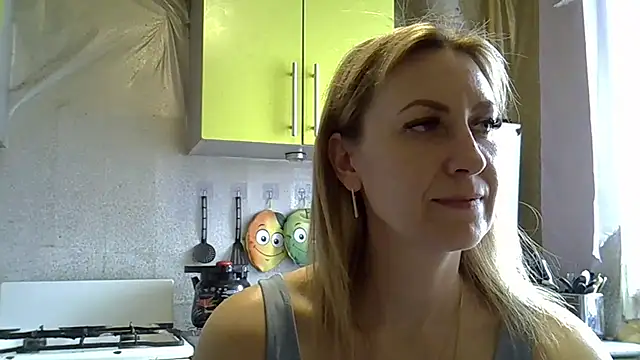 AshleyXHoney online show from March 5, 2025, 10:00 am